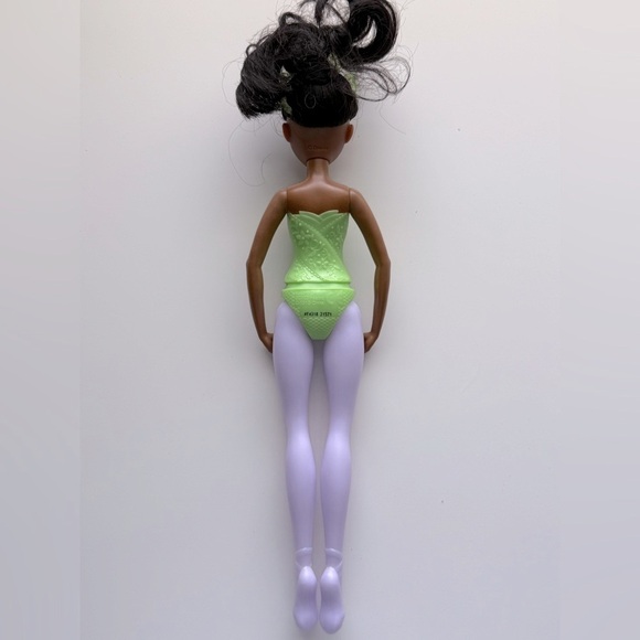 11โ Disney Princess Tiana Ballerina Doll with Articulated Joints - Picture 7 of 7